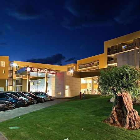 Hotel Garden Istra Plava Laguna Умаг Екстериор снимка