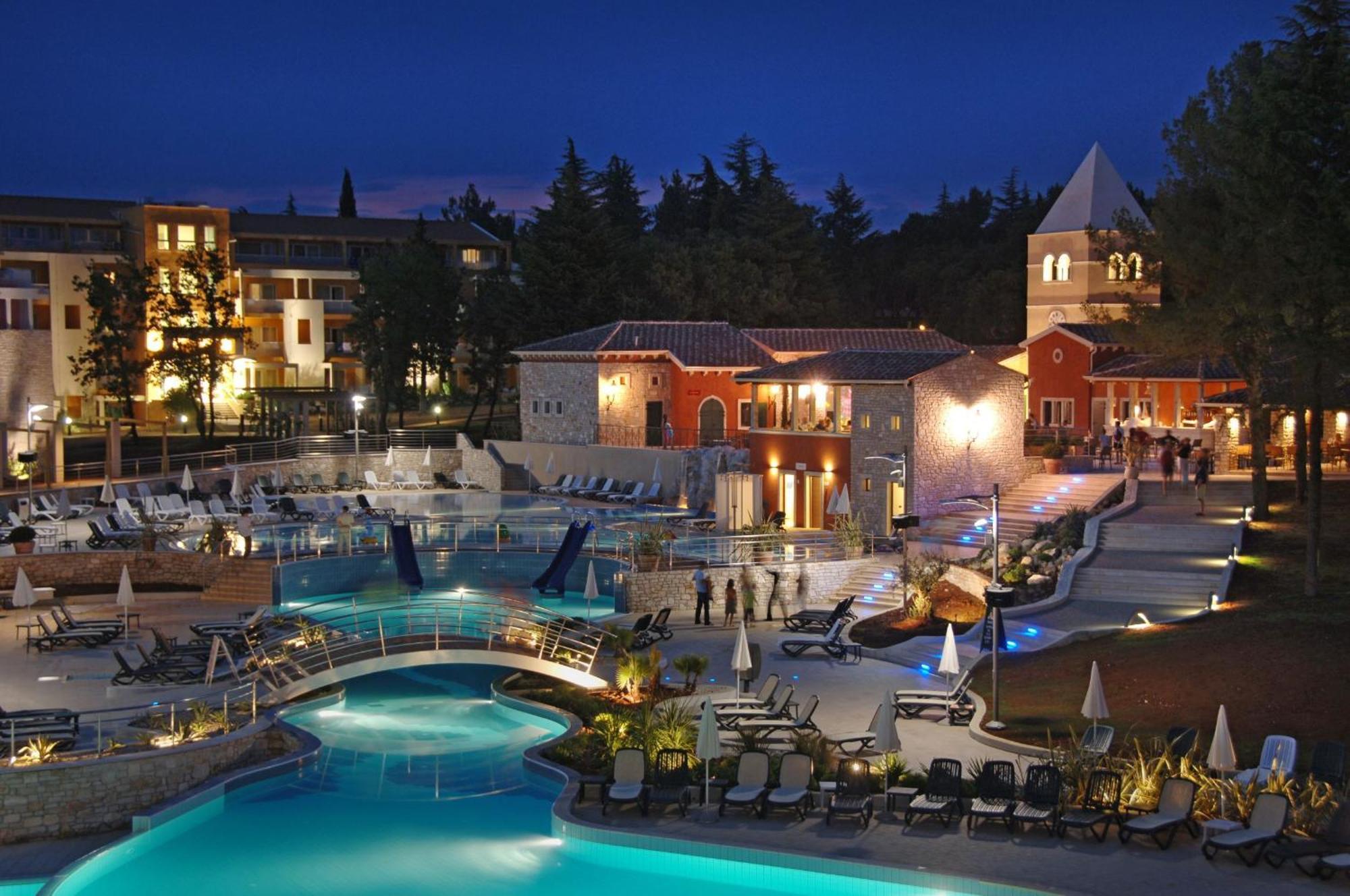 Hotel Garden Istra Plava Laguna Умаг Екстериор снимка